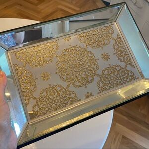 Elegant Gold Mirrored Decorative Tray